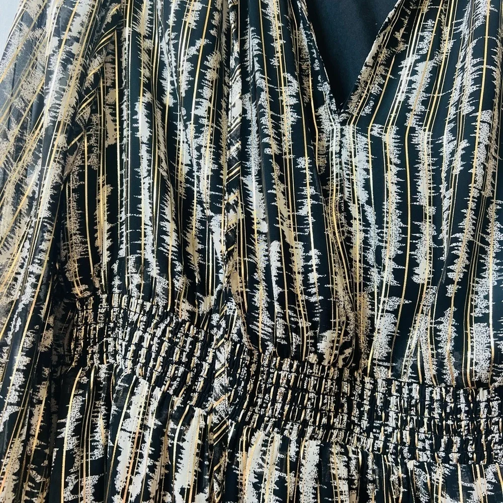 Donna Morgan Black and White Patterned Long Sleeve Dress - Picture 3 of 12